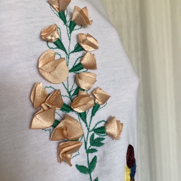 Twin-set embroidery/beads/ribbons white boxy fit T-Shirt - Picture 4 of 17